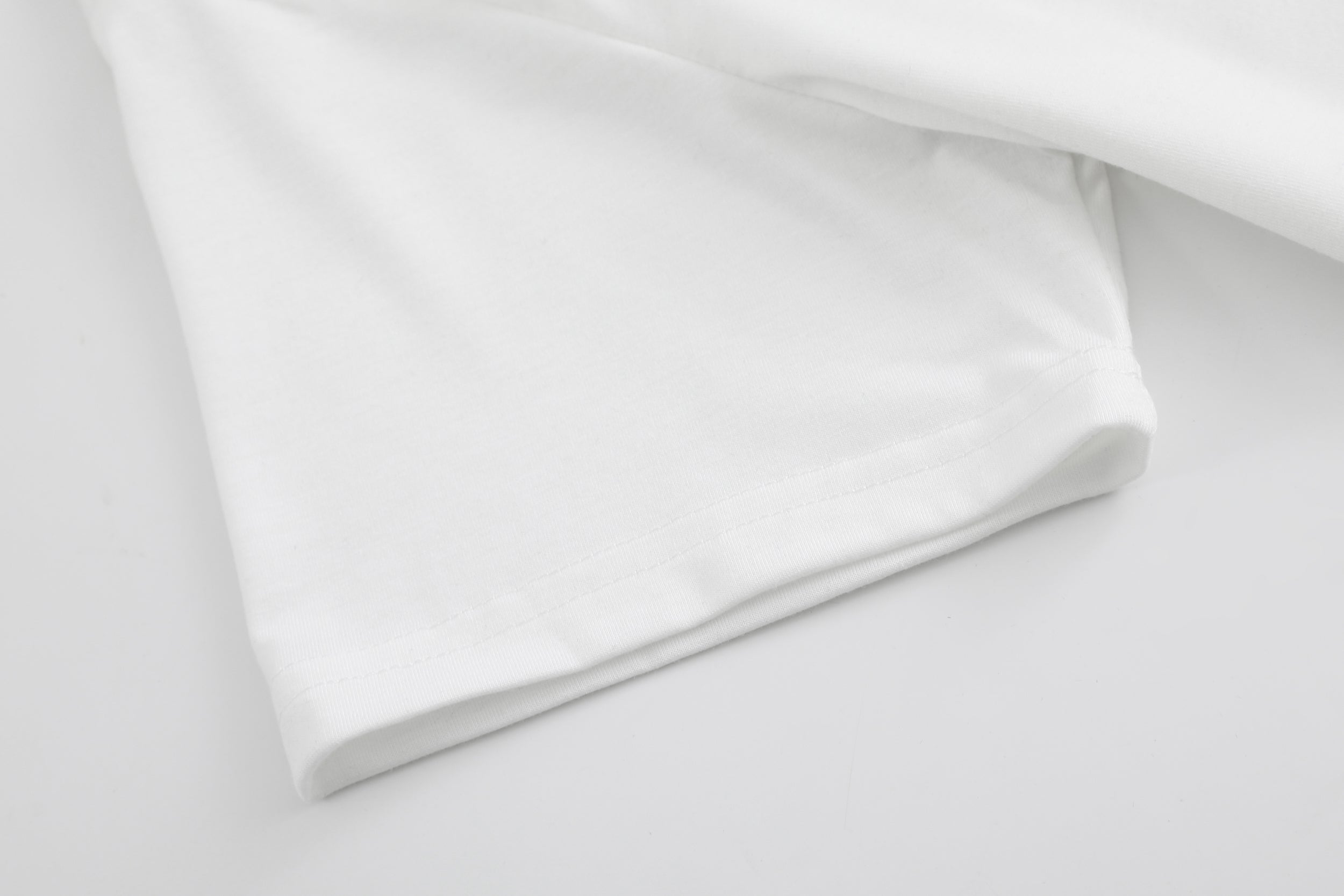 180G Women’s Cotton-Blend T-Shirt (DG100)