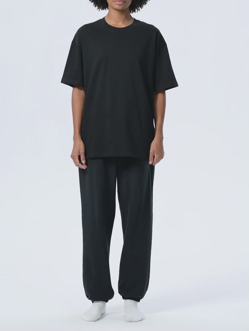 R00330-C001-V7 / UNISEX PURE COTTON T-SHIRT 230G 6.8OZ DTG PRINT RUSH SERVICE